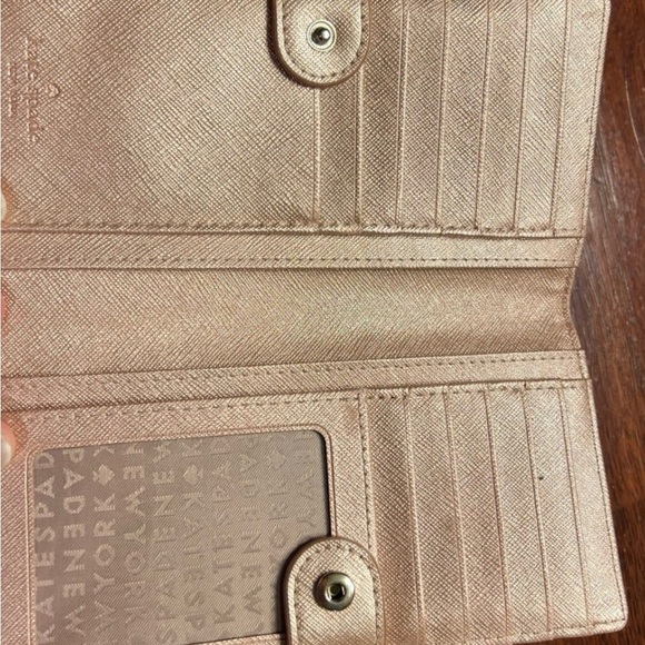 Kate Spade New York Laurel Way Stacy Wallet - Picture 4 of 4